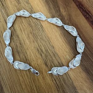 Vintage flip flops sterling  Silver 925  Bracelet 8’ long